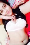 Indian college girl showing naked boobs pics