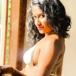 Curly hair Indian girl nude blowjob to big dick