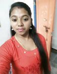 Tamil girl deep cleavage and topless photos
