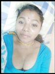 Tamil girl deep cleavage and topless photos