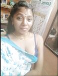 Tamil girl deep cleavage and topless photos