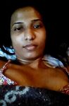 Sri Lankan girlfriend boobs show before sex pics