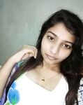 Bengali college girl hot shapely boobs photos