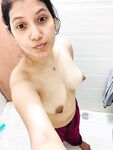 Mumbai sexy college girl topless photos