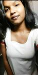 Srilankan college girl topless selfie photos
