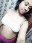 Chennai girl boobs showing selfies in bathroom
