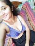 Nashik beautiful college girl boobs show pics