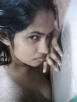 Busty Srilankan girl topless wet photo in bathroom