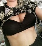 Desi housewife big boobs and nude pussy pics