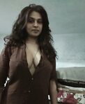 Desi housewife big boobs and nude pussy pics