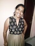 Tamil wife boobs show during sleep and sexy pics