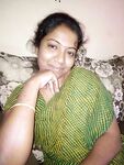 Tamil wife boobs show during sleep and sexy pics