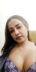 Srilankan high class wife topless photos exposed