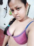Chubby Indian girlfriend nude posing photos