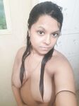 Desi girl nude bathing and big boobs flaunt