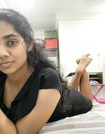 Adorable Tamil girl nude solo pics for boyfriend