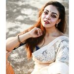 Indian saree girl nude photos exposed online