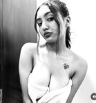 Instagram girl showing big boobs and nude pussy