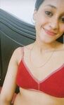 Skinny Indian girl nude photos shared with her lover