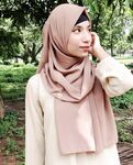 Bangladeshi hijab college girl virgin pussy