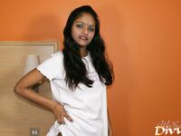 Young College Girls Divya Nude Topless