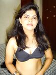 neha nair in western tight jeans and black bra in bedroom