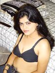 neha nair in western tight jeans and black bra in bedroom