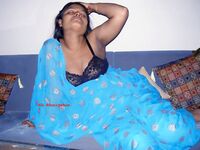 Horny Looking Indian Wife Blue Sari Pictures