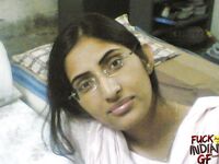 Hot Indian Babe Farida Nude Selfies