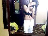 Hot Indian Girl Black Bra Nude Selfies