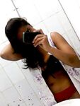 Hot Indian Girl Black Bra Nude Selfies