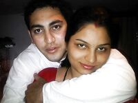 Indian Sexy Couple Leaked Honeymoon Pics