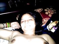 Indian Sexy Couple Leaked Honeymoon Pics