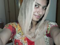 Sexy Indian Muslim Girl Taking Nude Selfies