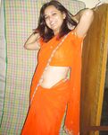 Horny Indian Bhabhi Mehwish Posing Hot Saree