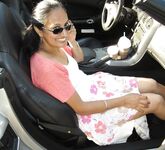 Indian Mature Aunty Showing Pussy In Car