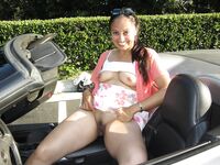 Indian Mature Aunty Showing Pussy In Car