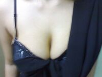 Indian Housewife Hina Sexy Black Saree Pics