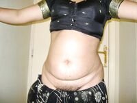 Indian Wife Shaheen Homemade Nude Pics