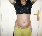 Indian Wife Shaheen Homemade Nude Pics