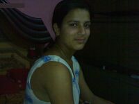 Punjabi Wife Durdana Exposed Nude Lover