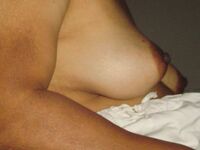 Indian Bhabhi Nayantara Naked Bathroom Pics