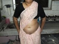Mature Indian Aunty Posing Nude Kitchen