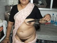 Mature Indian Aunty Posing Nude Kitchen