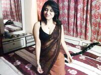 Indian Bhabhi Sona Saree Stripping Naked