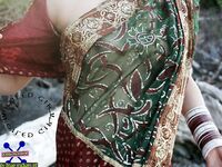 Hot Indian wife saree naked