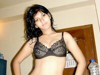 Bengali Housewife showing milky boobs