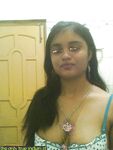 Indian College Girl Slim Sexy Shower Pics