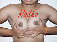 Indian Mallu Bhabhi Radha Showing Her Pussy
