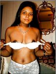 Indian Babe Neha Stripped Nude For Boyfriend